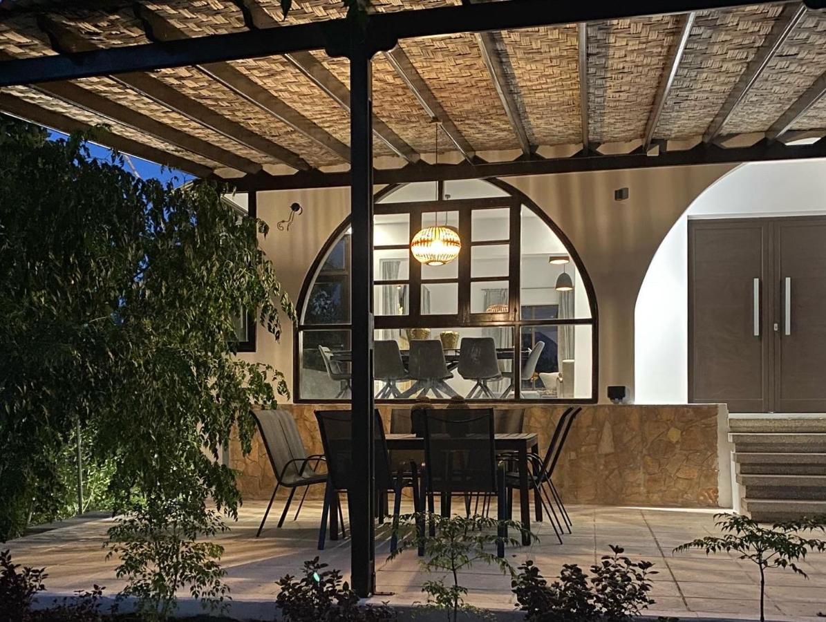 Villa Athasia Giolou ภายนอก รูปภาพ